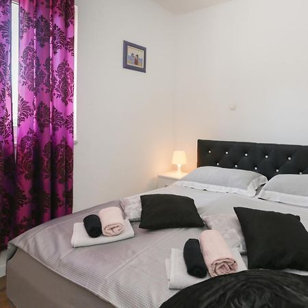 Casa Zorana-Alba Apartments Trogir Exterior photo