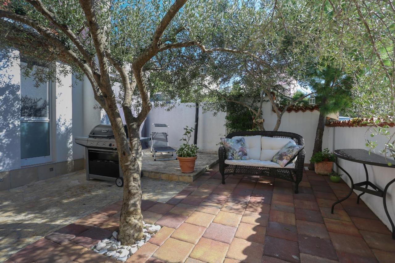 Casa Zorana-Alba Apartments Trogir Exterior photo
